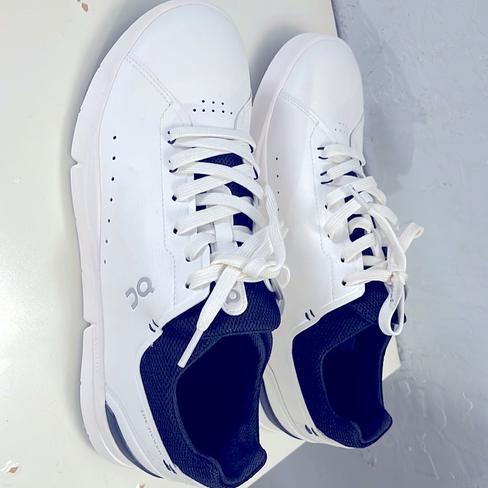 The roger men’s shoes